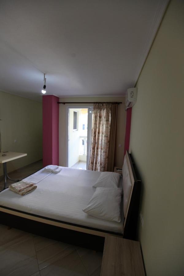 Angjelo Apartments Sarandë Eksteriør billede
