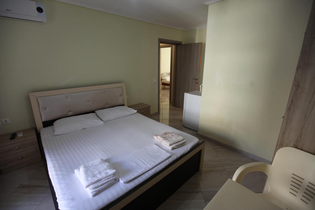 Angjelo Apartments Sarandë Eksteriør billede