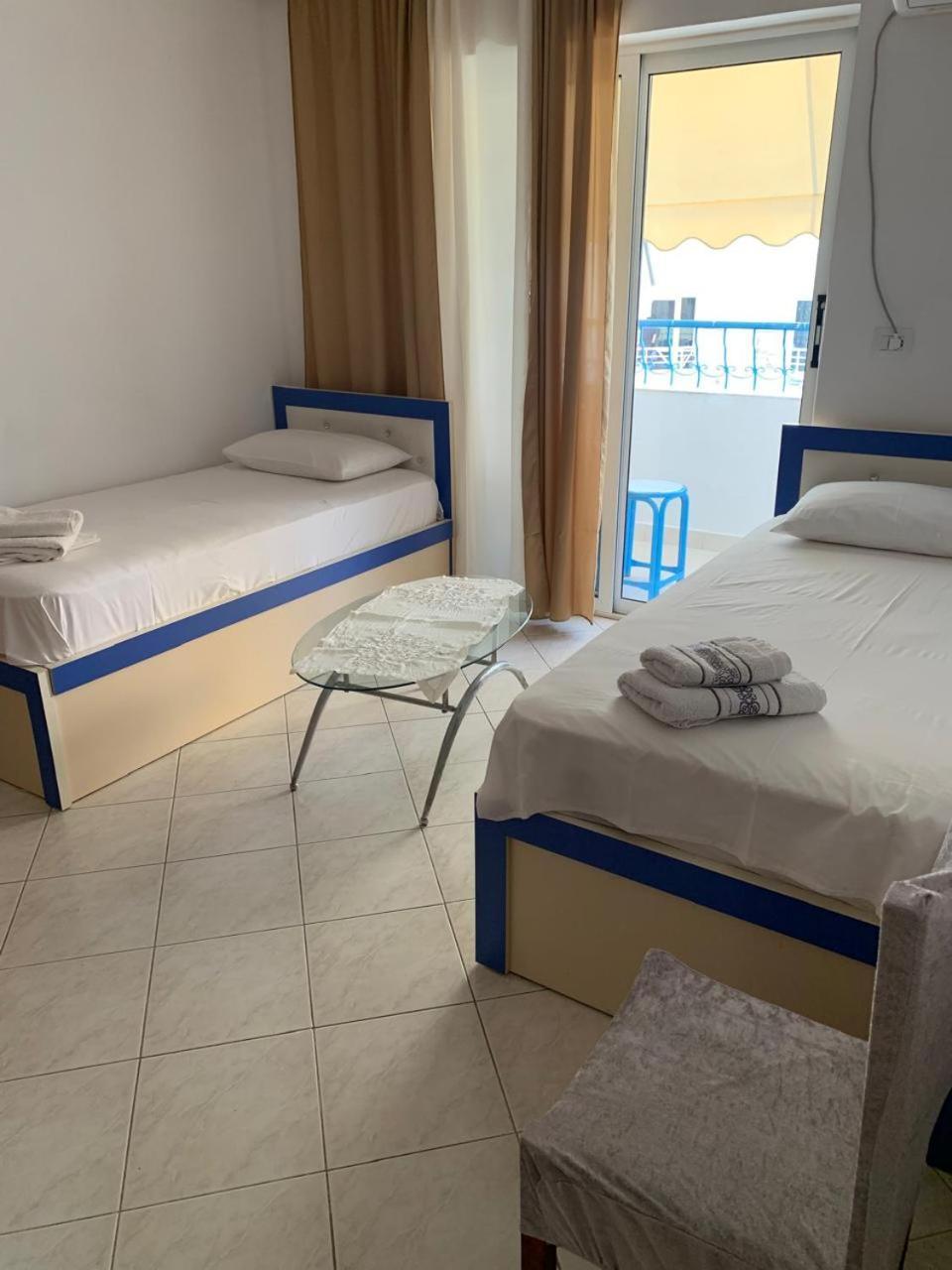 Angjelo Apartments Sarandë Eksteriør billede