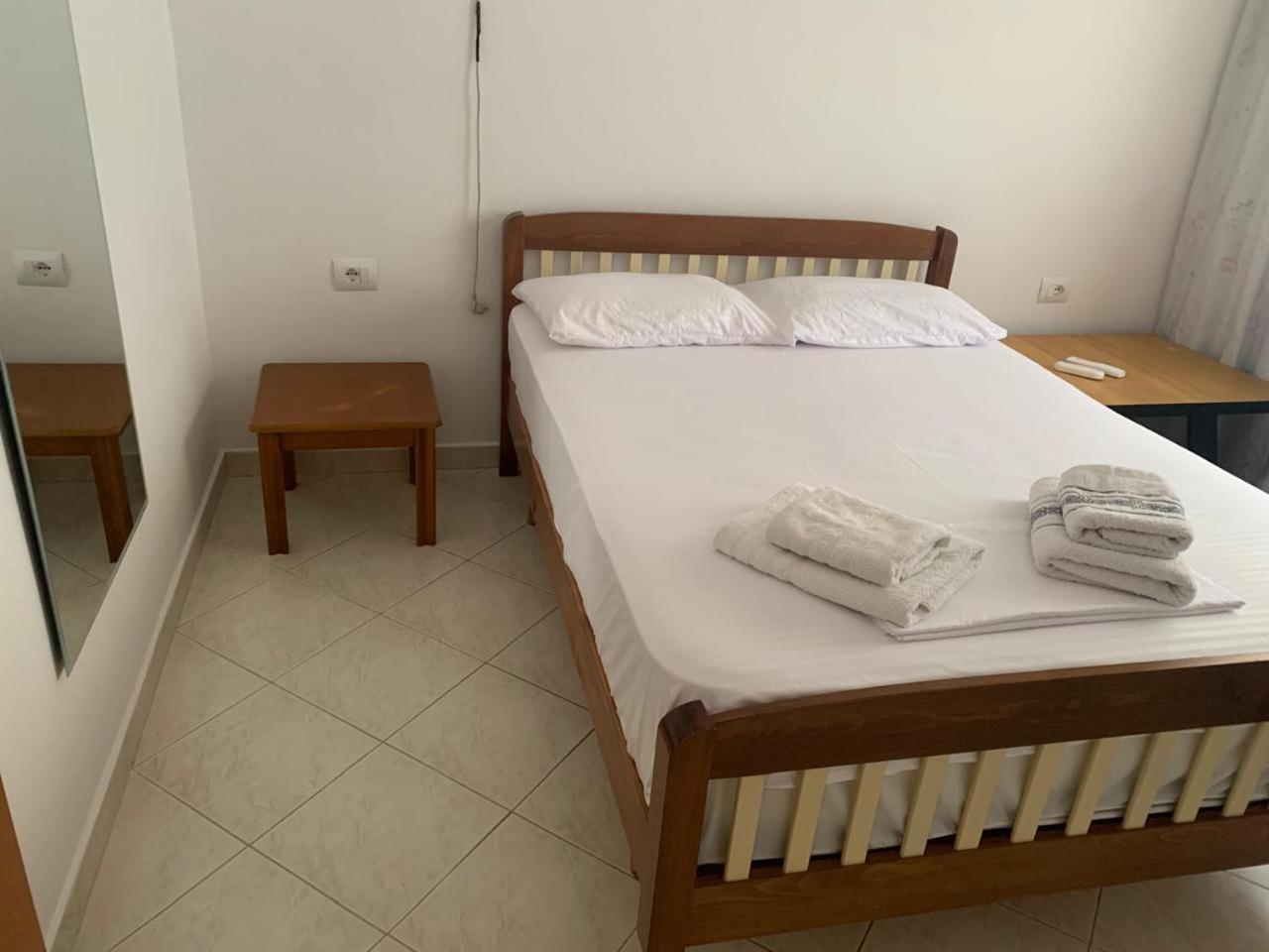 Angjelo Apartments Sarandë Eksteriør billede